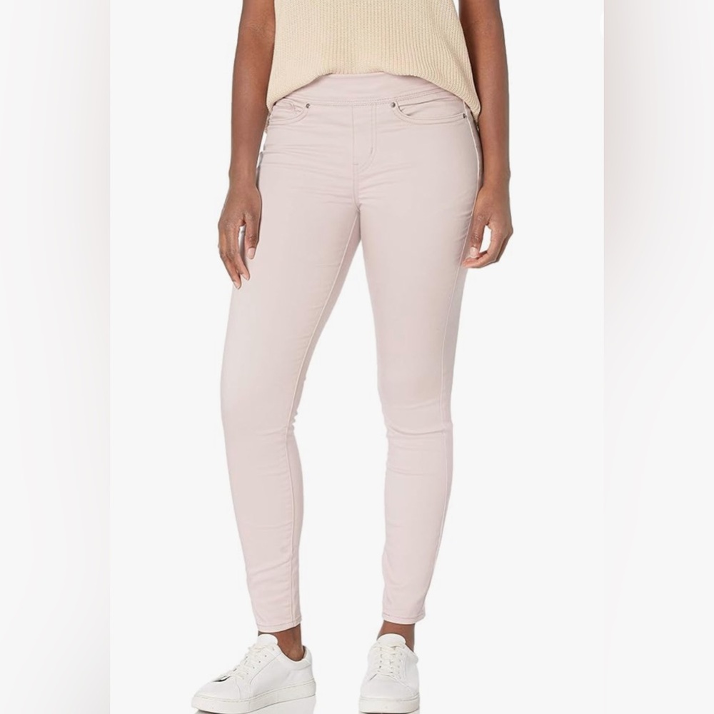 Signature by Levi Strauss Pink Ankle Jeans